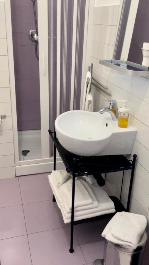 B&B Persi Nel Sud, Pozzallo Bagian luar foto