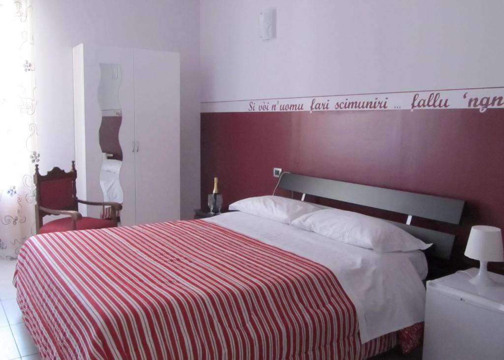 B&B Persi Nel Sud, Pozzallo Ruang foto