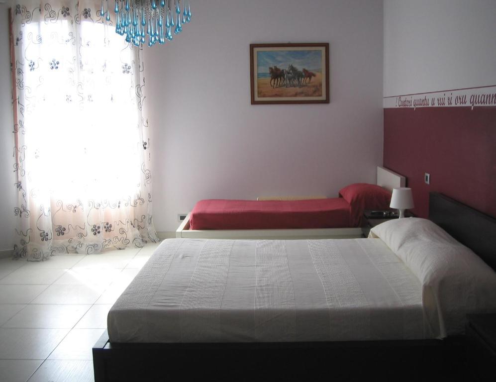 B&B Persi Nel Sud, Pozzallo Ruang foto